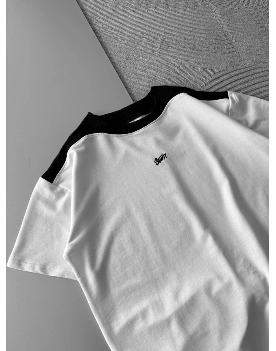 BİSİKLET YAKA BOYUN SIRT DETAY STW NAKIŞ TSHİRT BEYAZ