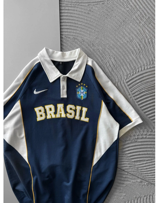 BİSİKLET YAKA FUL PARCALİ BRASİL NAKIS TSHİRT LACİ