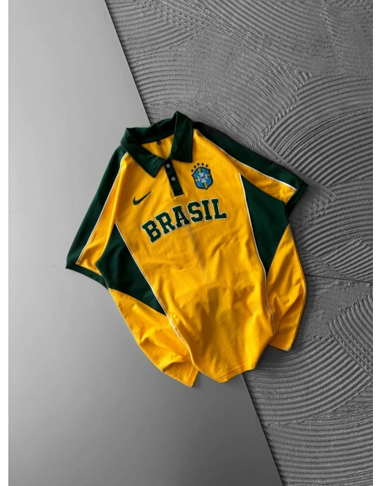 BİSİKLET YAKA FUL PARCALİ BRASİL NAKIS TSHİRT SARI