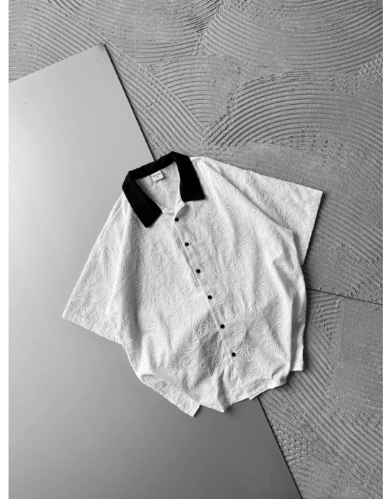 İŞLEME DESENLİ OVERSİZE GÖMLEK BEYAZ