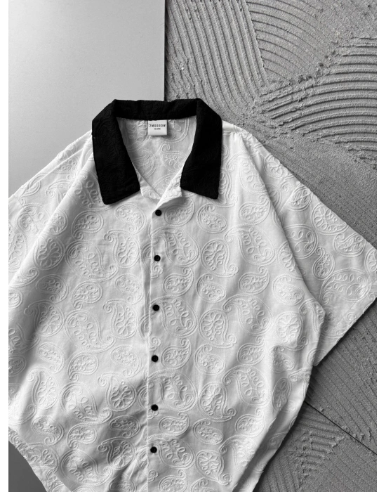 İŞLEME DESENLİ OVERSİZE GÖMLEK BEYAZ