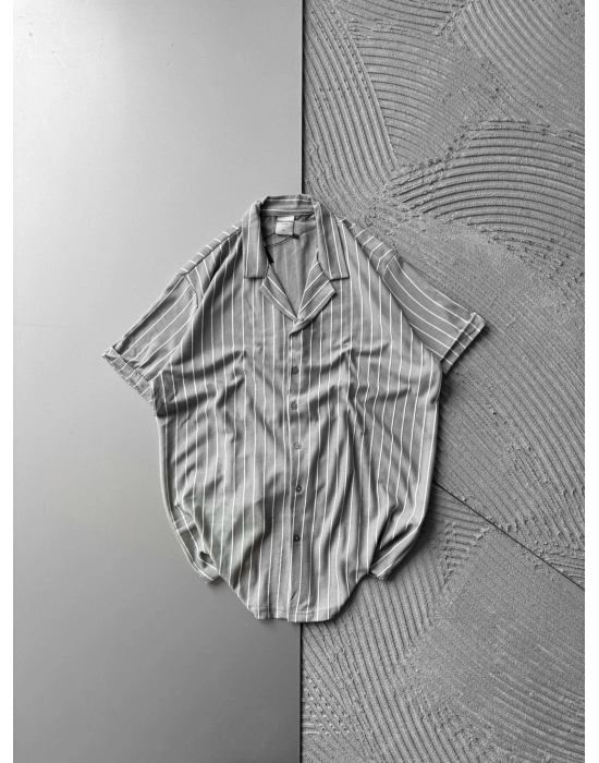 ÇİZGİLİ, PAMUKLU MARRA KISA KOLLU OVERSİZE GÖMLEK GRİ