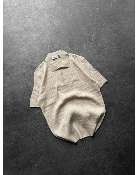 BASİC İŞLEMELİ OVERSİZE TRİKO KREM