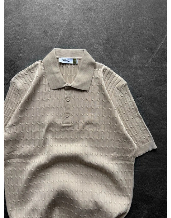 BASİC İŞLEMELİ OVERSİZE TRİKO KREM