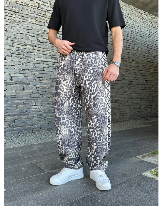 LEOPAR 2 ÖZEL TASARIM EŞOFMAN