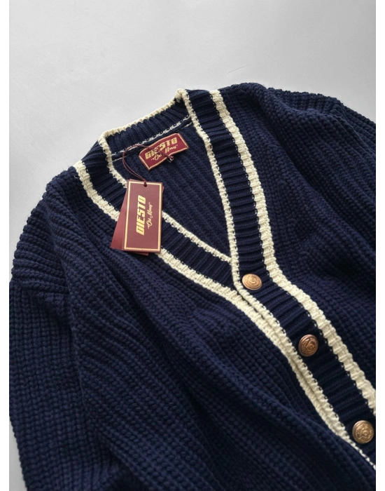 GİESTO ÖZEL SERİ TRİKO HIRKA LACİ