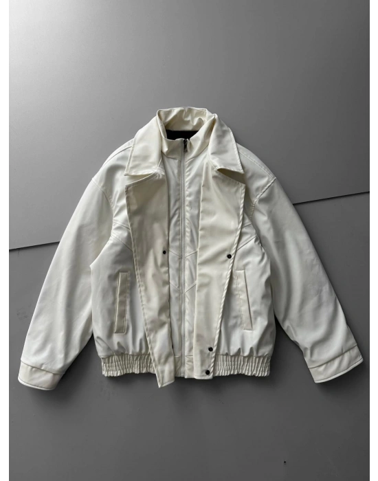 KAPATMA DETAYLI OVERSİZE DERİ CEKET BEYAZ