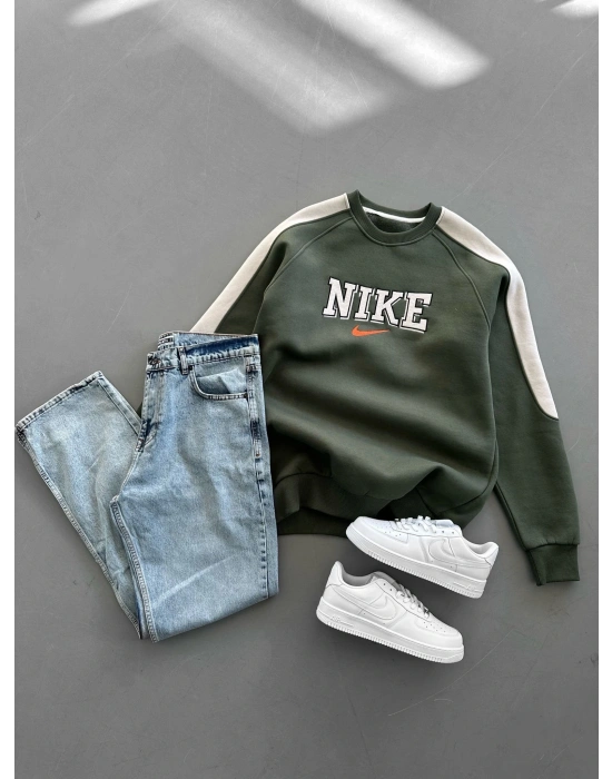 NK NAKIŞ DETAY KOLLAR YARI ŞERİT OVERSİZE SWEAT KOMBİN