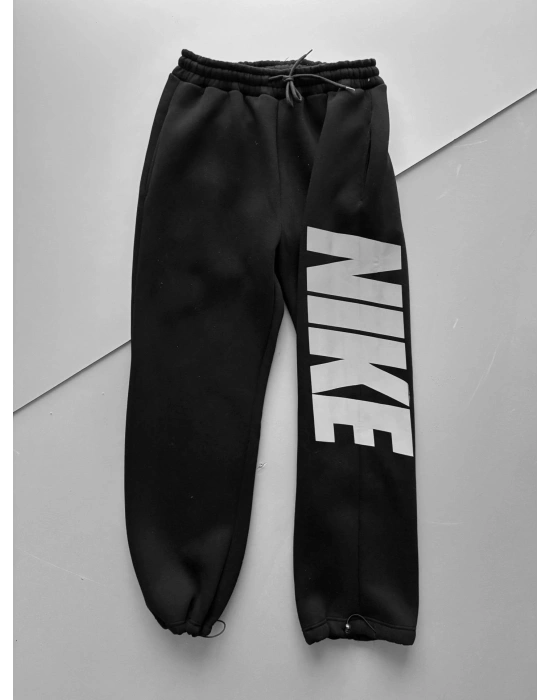 ÖZEL SERİ BÜYÜK NK REFLEKTÖRLÜ PAÇA LASTİKLİ EŞOFMAN ALTI SİYAH