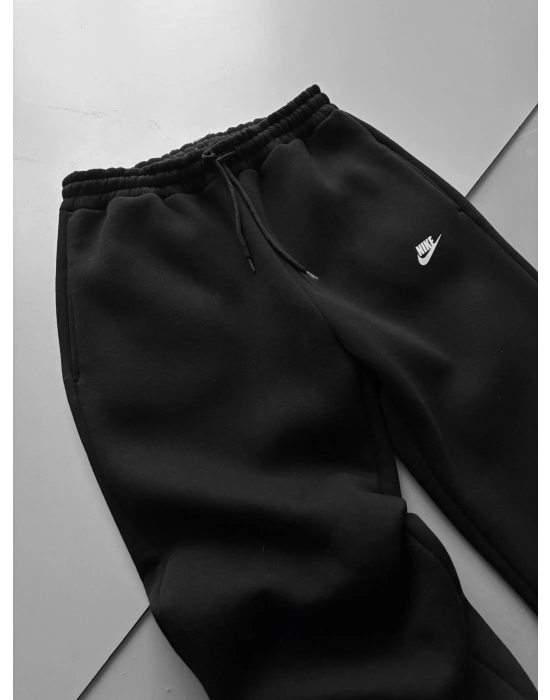 ÖZEL SERİ NK BASKI PAÇA LASTİKLİ EŞOFMAN ALTI SİYAH