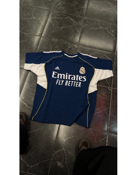REAL BİYELİ NAKIŞLI OVERSİZE TİŞÖRT