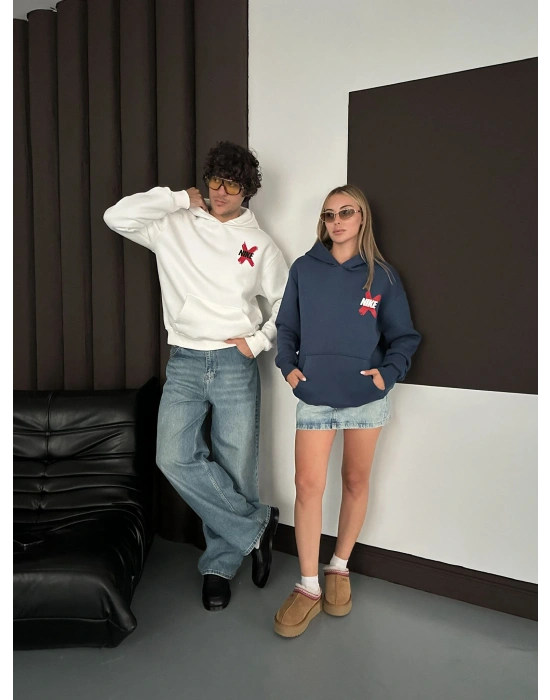 X ÖZEL SERİ NK OVERSİZE KAPÜŞONLU SWEAT BEYAZ