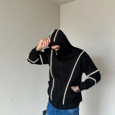 Reflektör Detaylı Maskeli Hoodie-Siyah