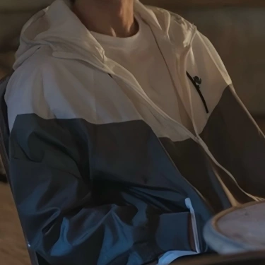 Wooyoung Kapüşonlu Oversize Paraşüt Ceket - Gri