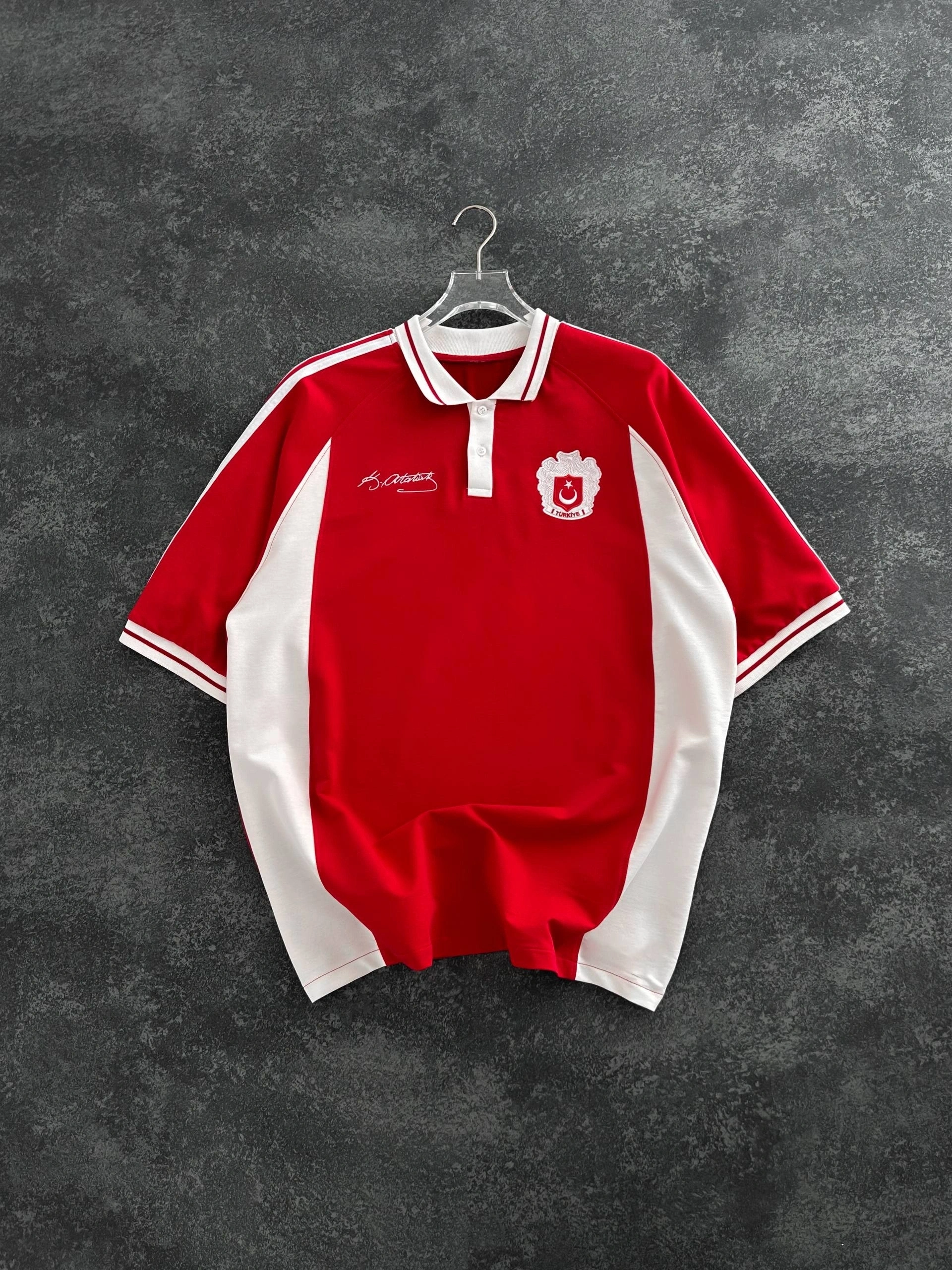 TR Nakışlı Oversize Unisex Tişört - Kırmızı