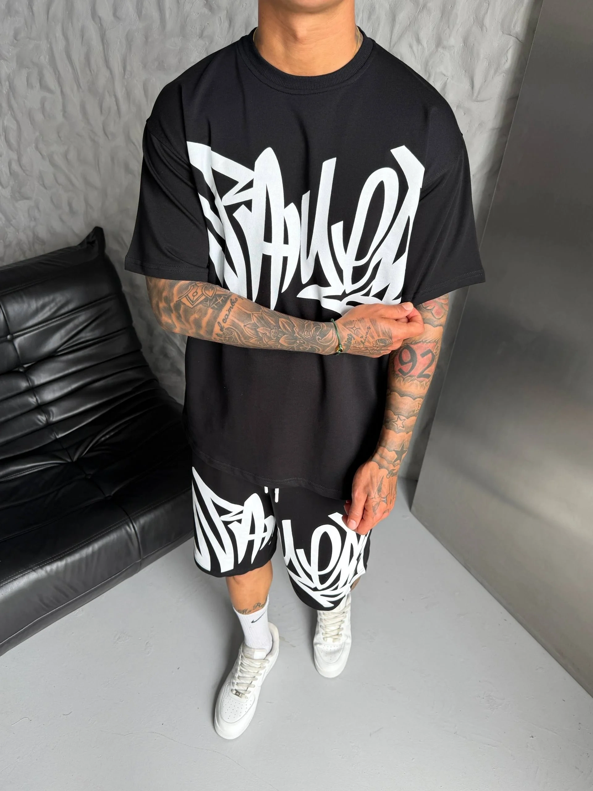 Graffiti Baskılı Unisex Şortlu Takım-Siyah