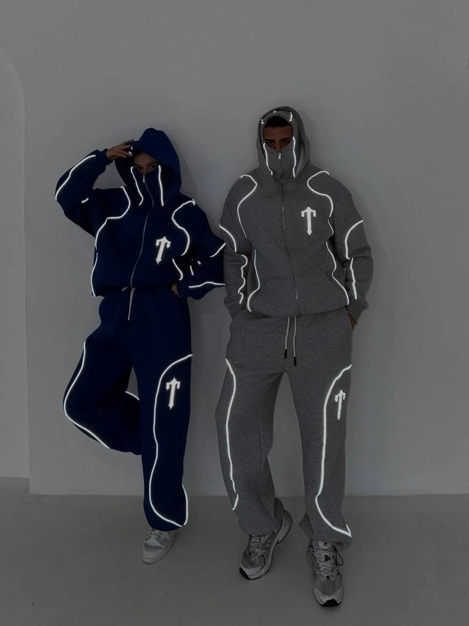 Reflektörlü Maskeli Unisex Eşofman Takımı-Siyah