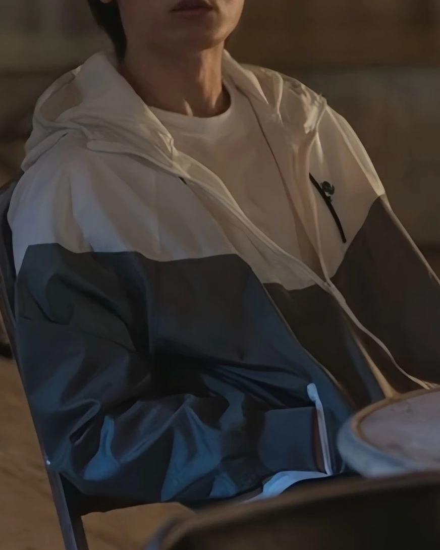 Wooyoung Kapüşonlu Oversize Paraşüt Ceket - Gri