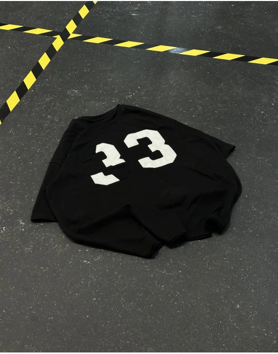 Ön Baskı 33 Unisex Oversize Tshirt - Siyah