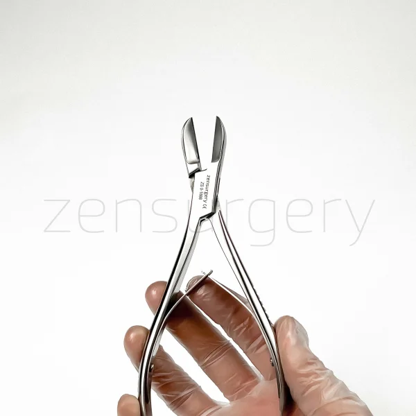 Liston Bone Cutting Forceps, Eğri , 17cm (Kemik Kesici)