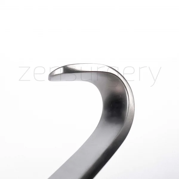 Taylor Retractor 75mm x 15mm 15cm