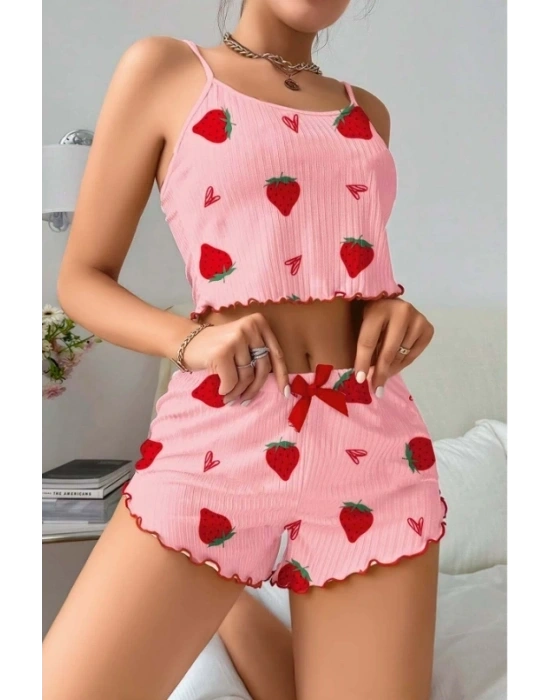 Kadın Pembe Pamuklu Çilek Desenli Şortlu Pijama Takımı
