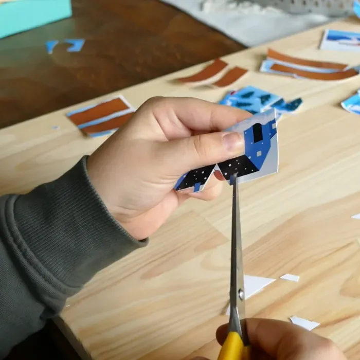 Mucit Kafası Oyuncak Kar Kasabası