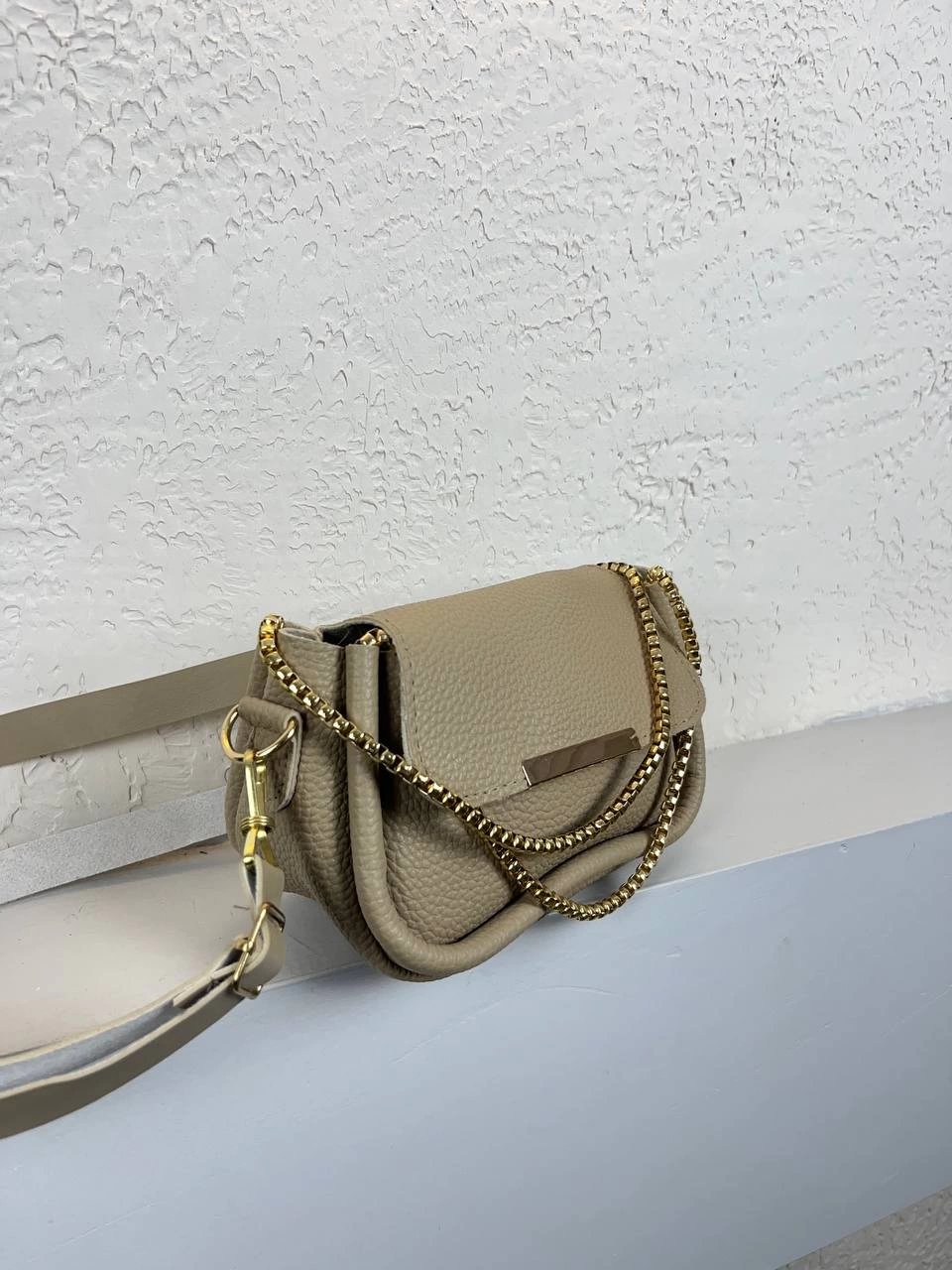 Açık Vizon A Kalite Deri Zincirli Çanta CB6325