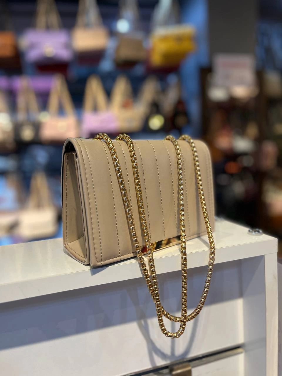 Açık Vizon Kalite Zincirli Çapraz Çanta CB65217