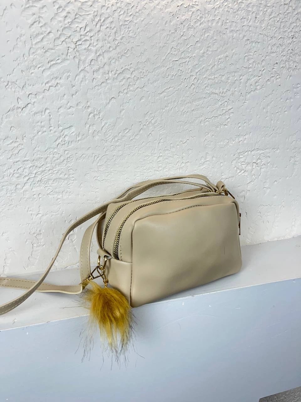 Açık Vizon Renk Ponponlu 2 Bölme Çanta CB6378