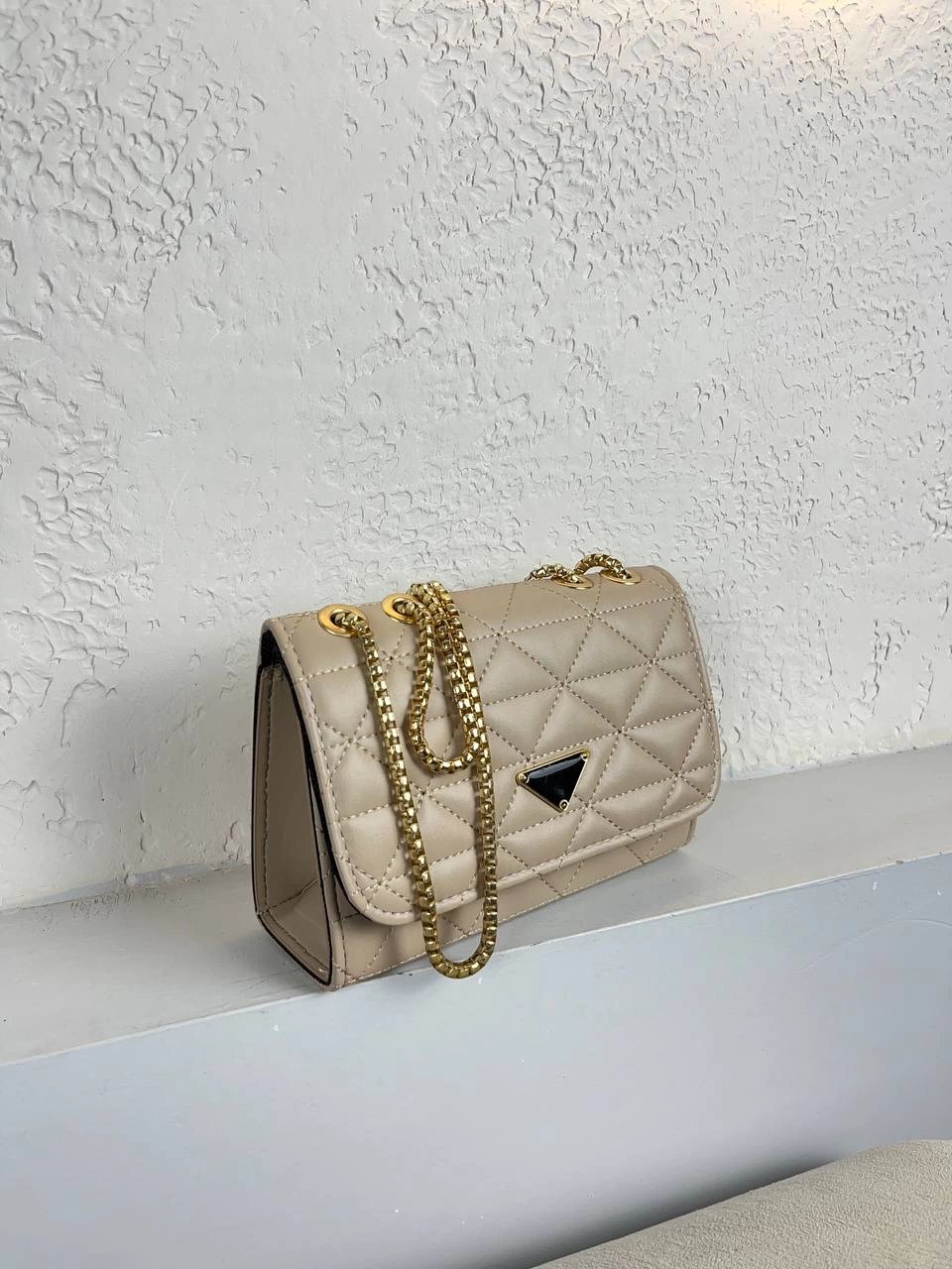 Açık Vizon Renk YENİ KAPİTONE DMN ZİNCİRLİ Çanta CB5247