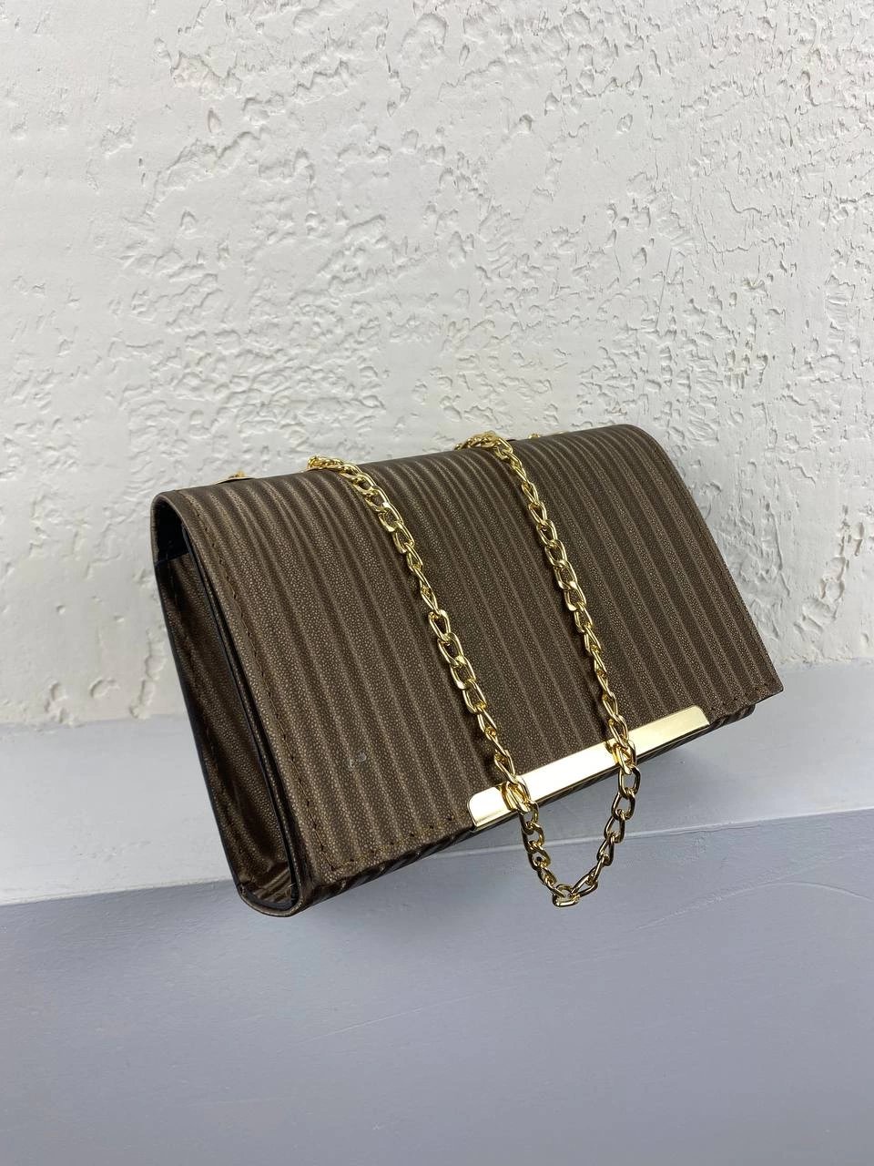 Bakır Kalıp Zincirli Kol Çanta