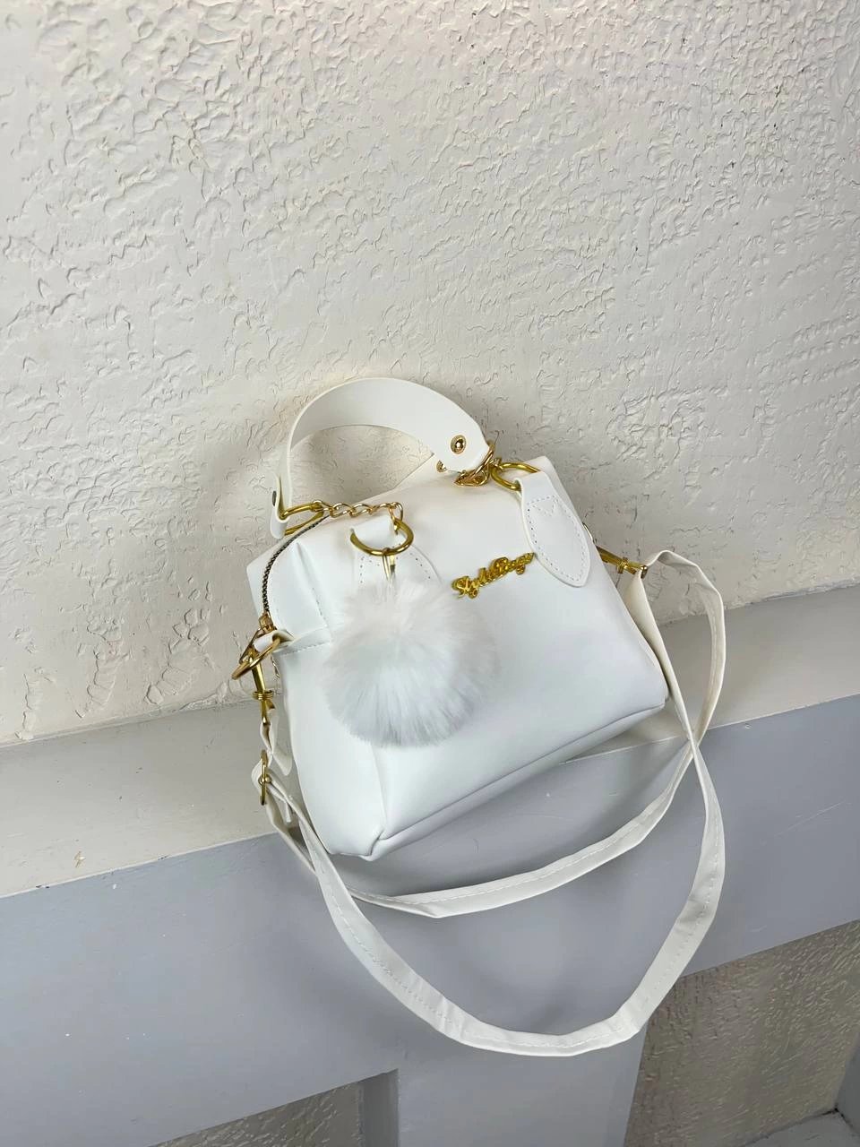 Beyaz Ponponlu Çanta CB9899