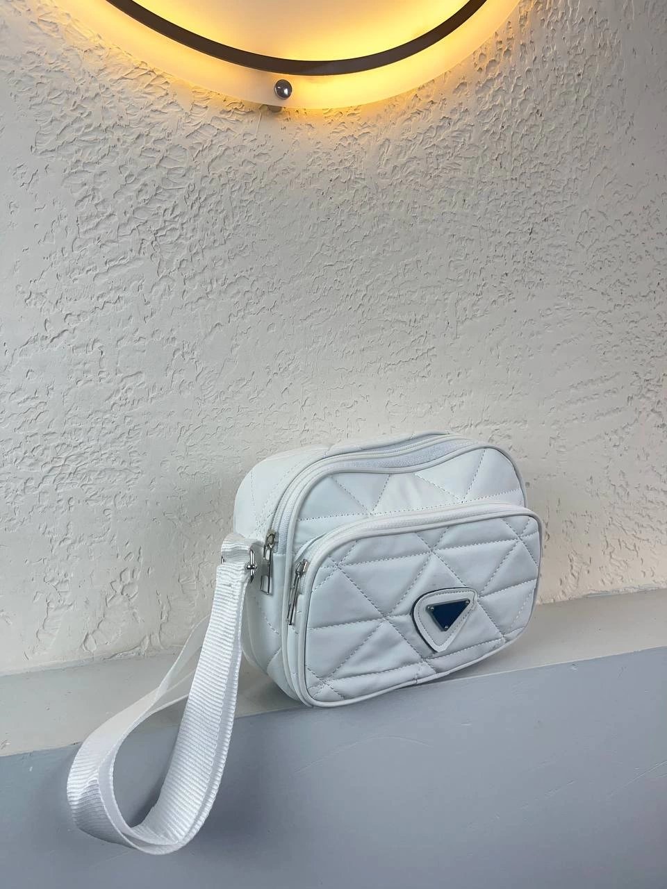 Beyaz Renk 2 Bölme Kapitone Kücük Çanta CB0239