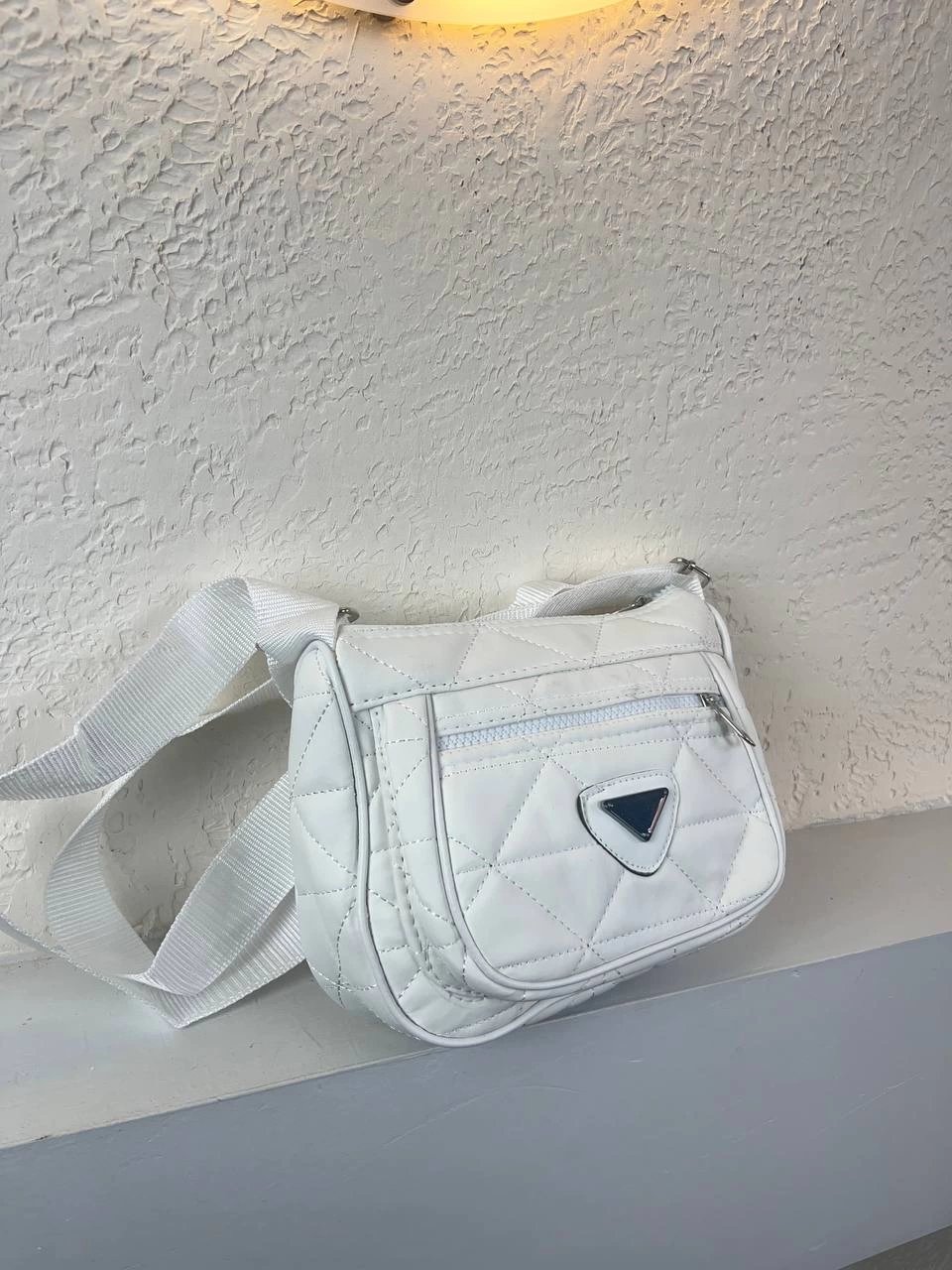 Beyaz Renk 2 Bölme Kapitone Orta Boy Çanta CB3697