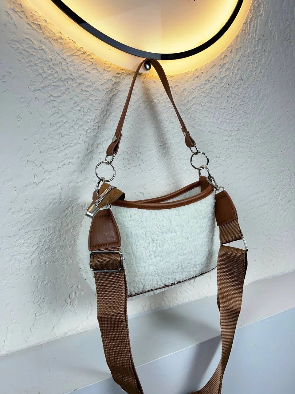 Beyaz  Renk Baget Peluş Çanta CB6273