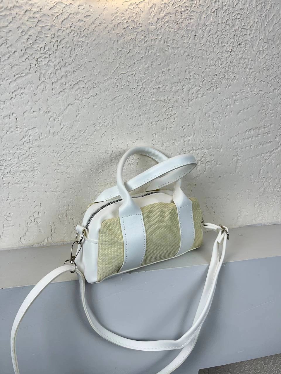 Beyaz Renk Çizgili Çanta CB8262