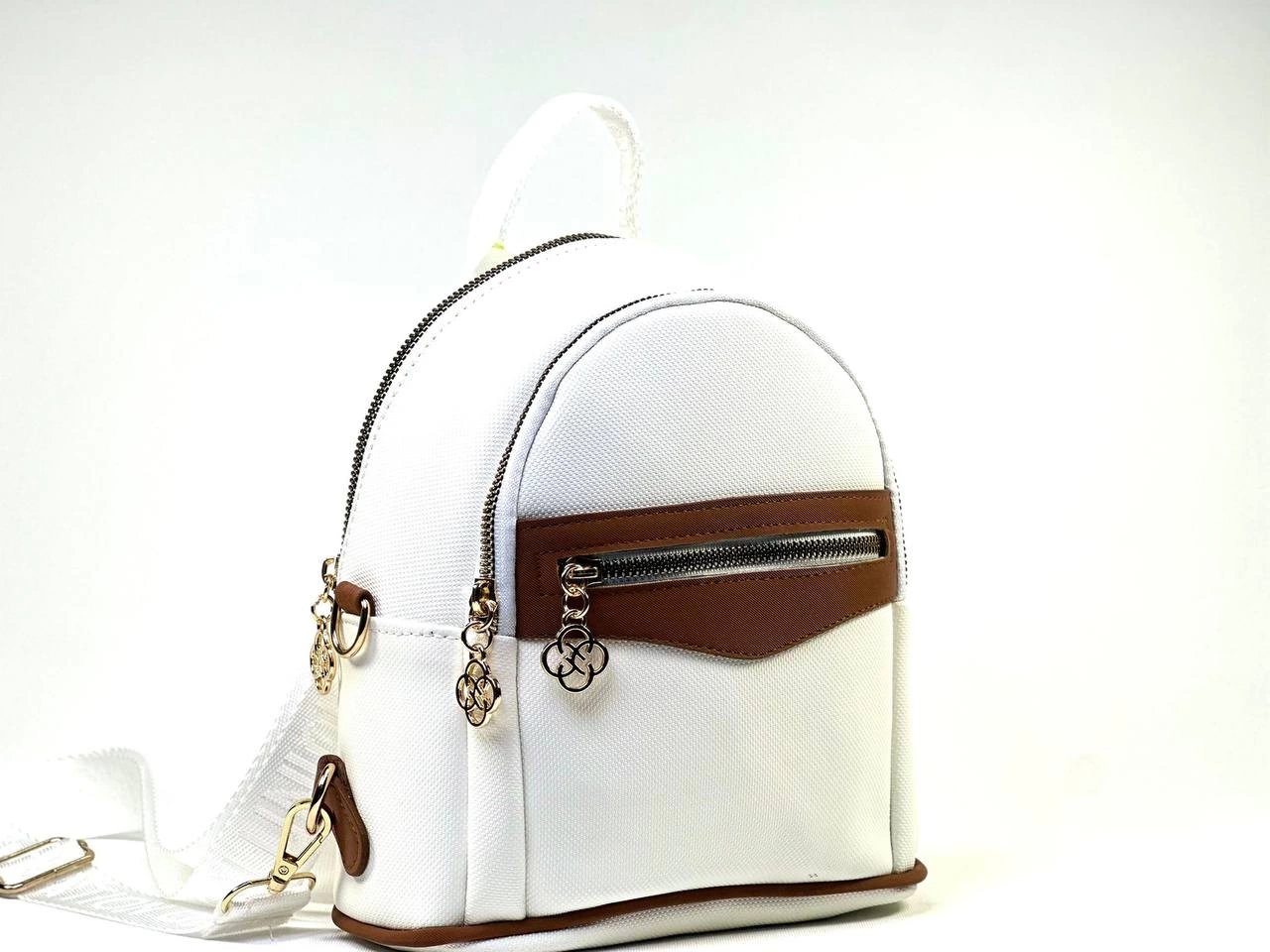 Beyaz Renk Hem Sırt Hem Çapraz Çanta CB8914