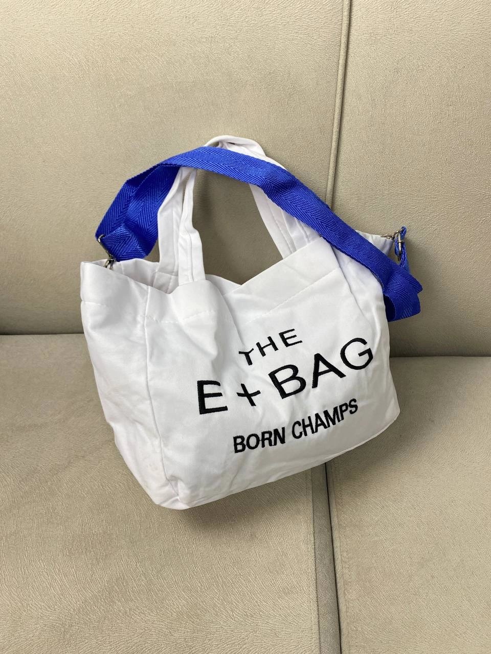 Beyaz Renk Kumaş Çapraz Kol Çanta