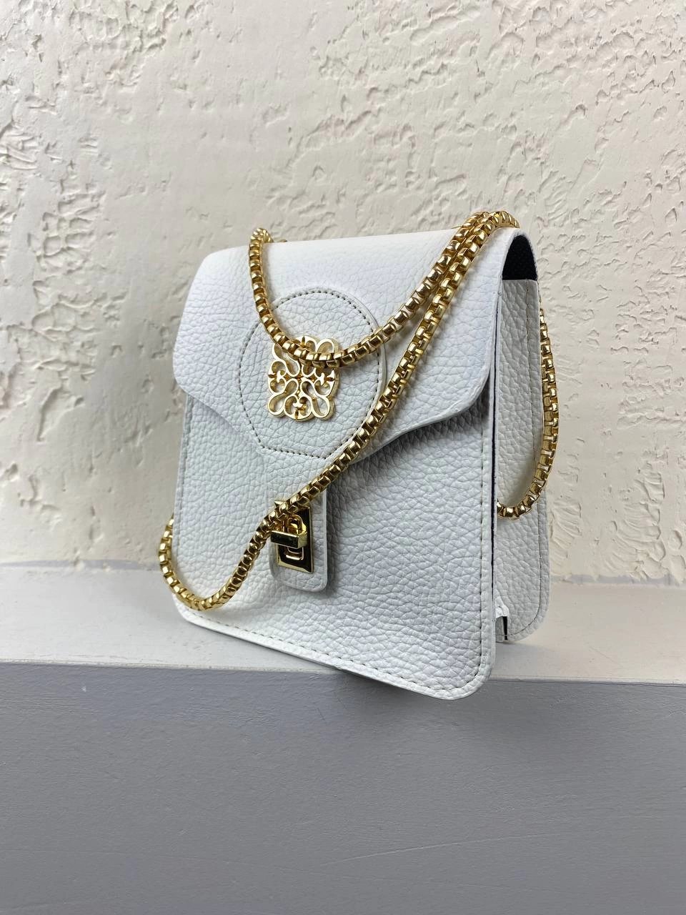 Beyaz Zincirli Çapraz Çanta