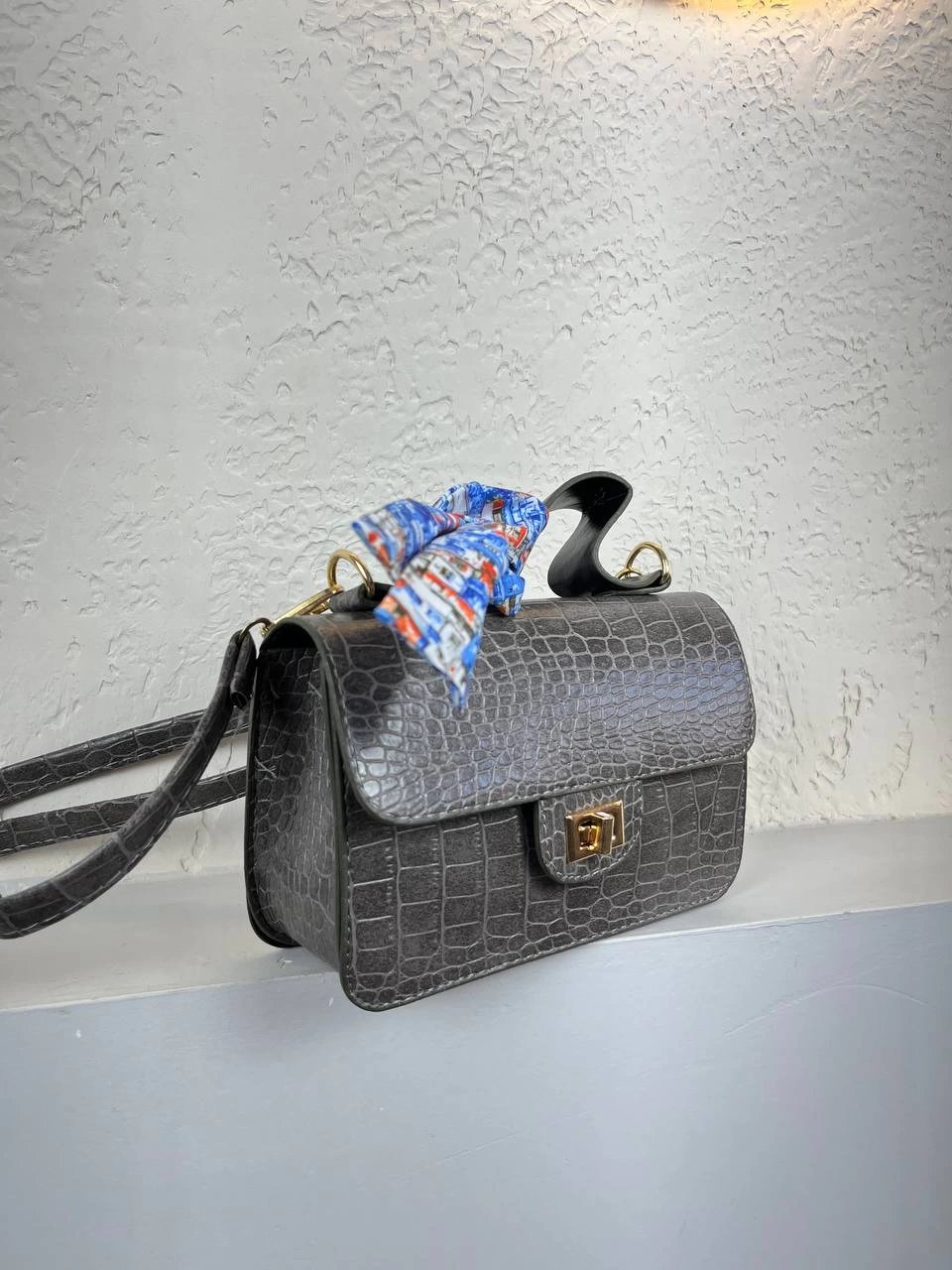 Gri Fular Yan Askılı Çanta CB1239