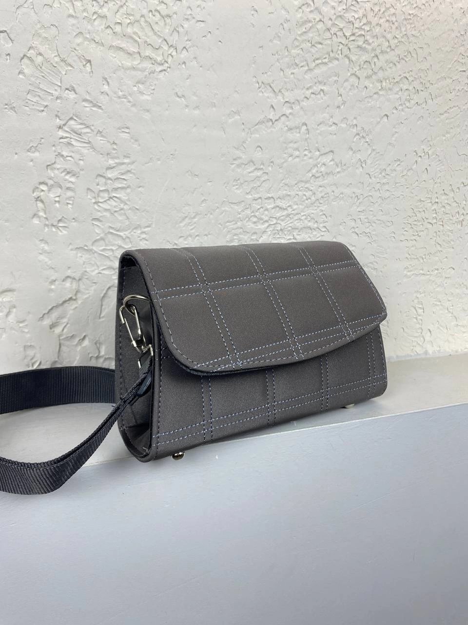 Gri Kapitone Çanta 2024