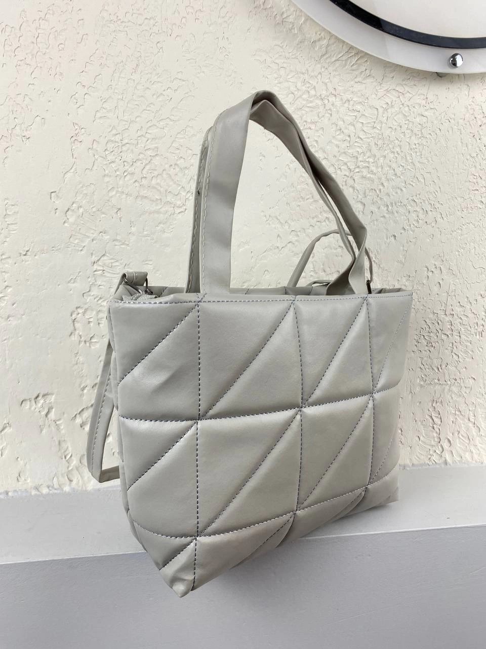 Gri Kapitone Kol Çanta