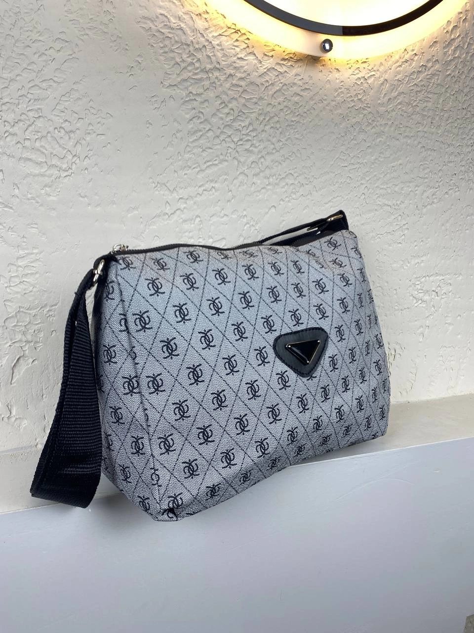 Gri Renk Büyük Boy Çapraz Çanta