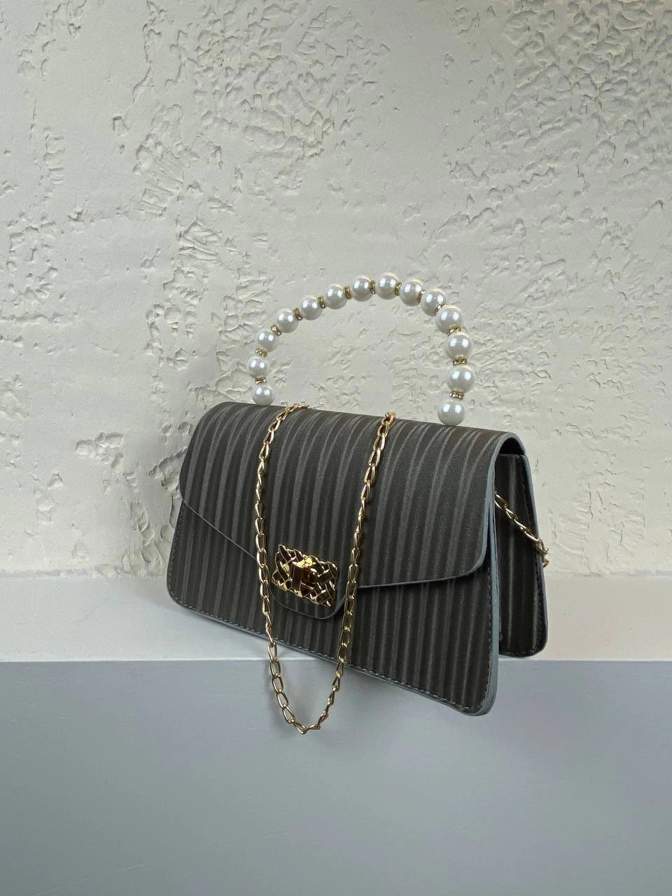 Gri Renk İncili Çanta