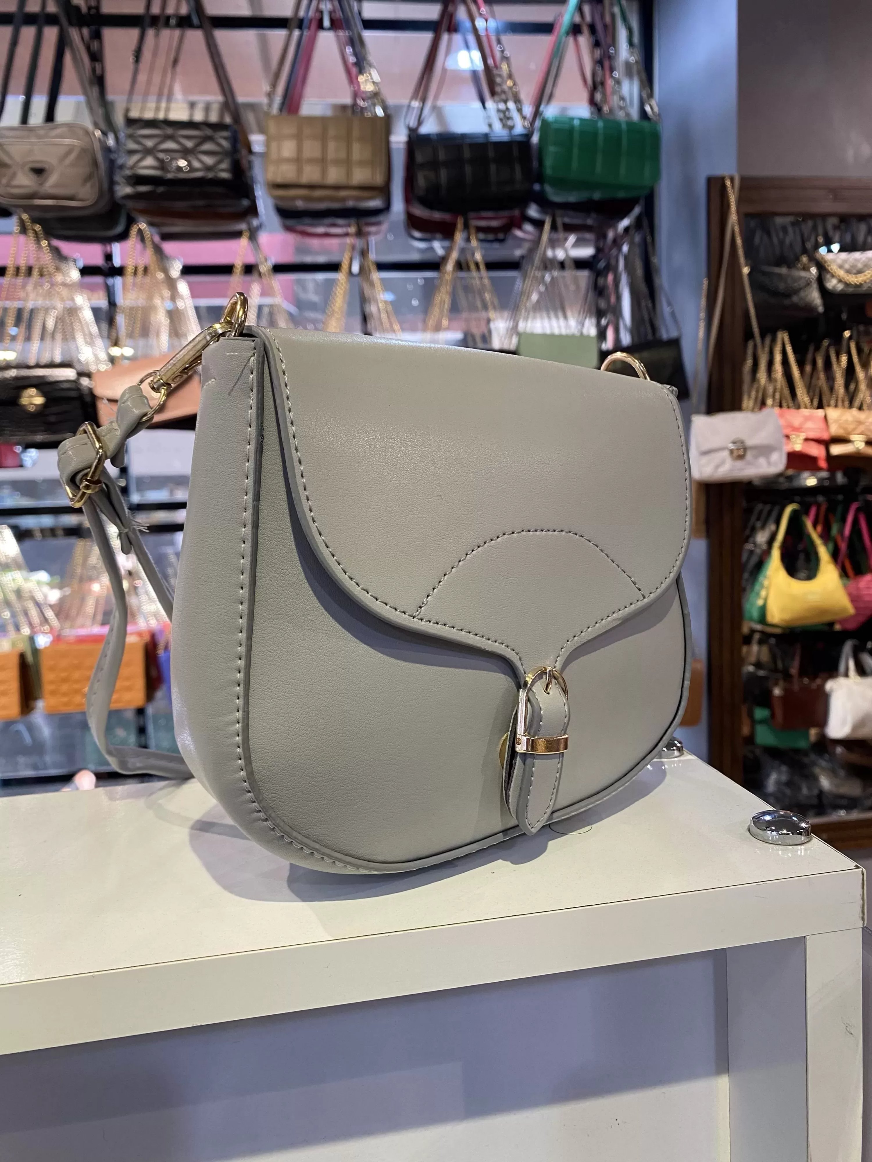 Gri Renk Mini Çanta