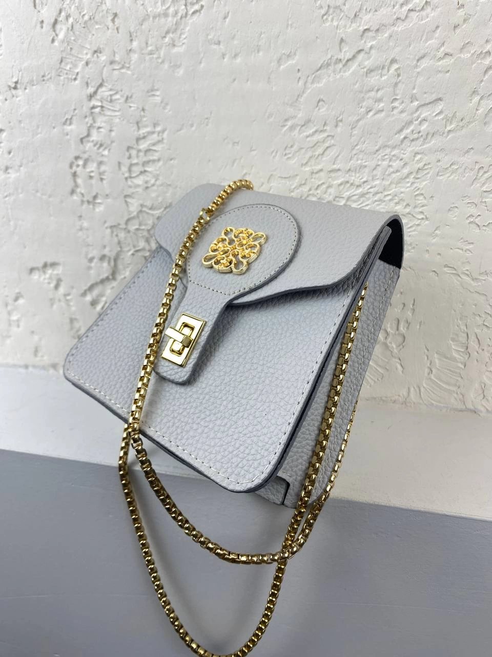 Gri Zincirli Çapraz Çanta