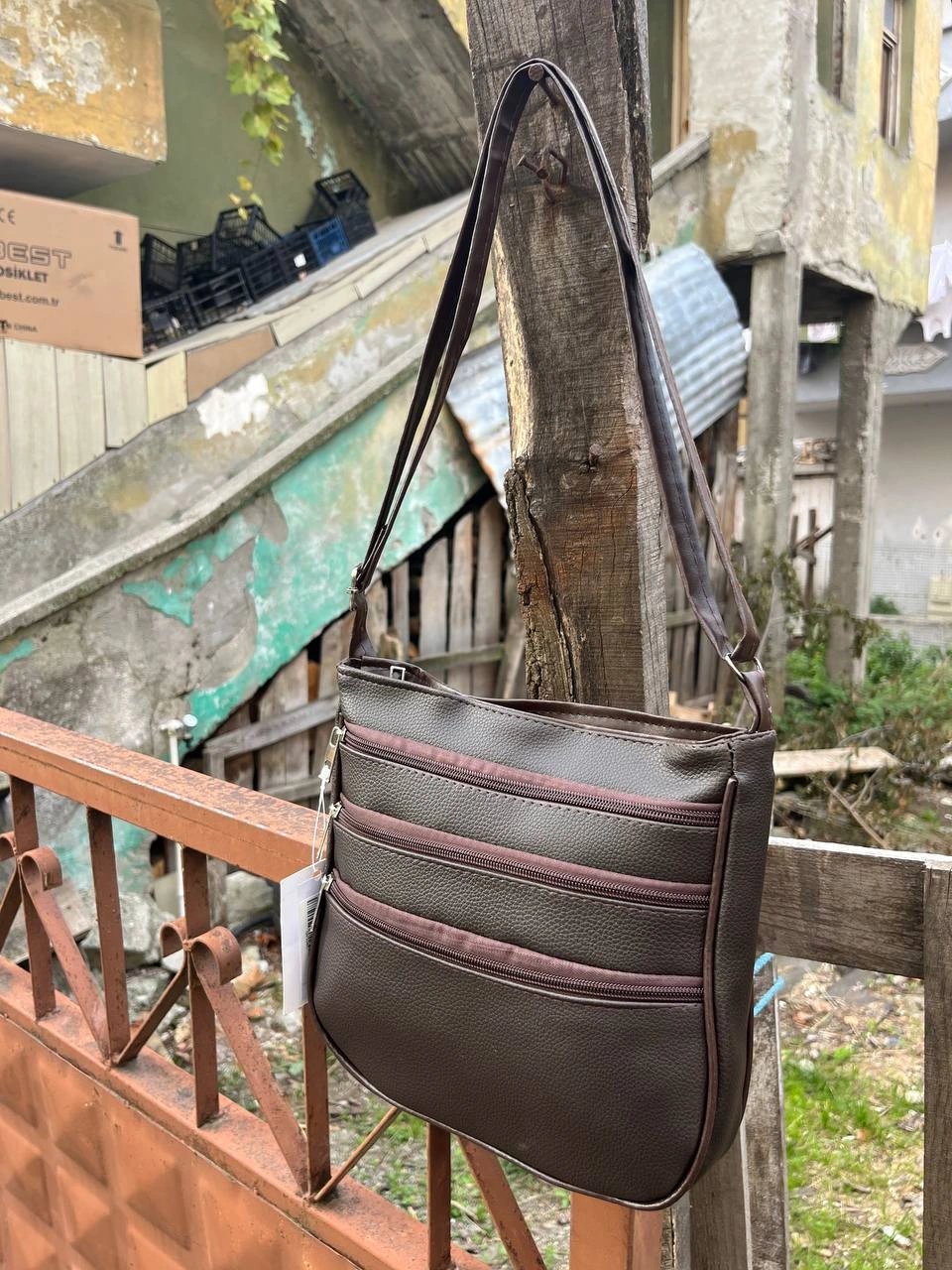 Kahve Renk 3 Bölme Deri Çanta CB78281
