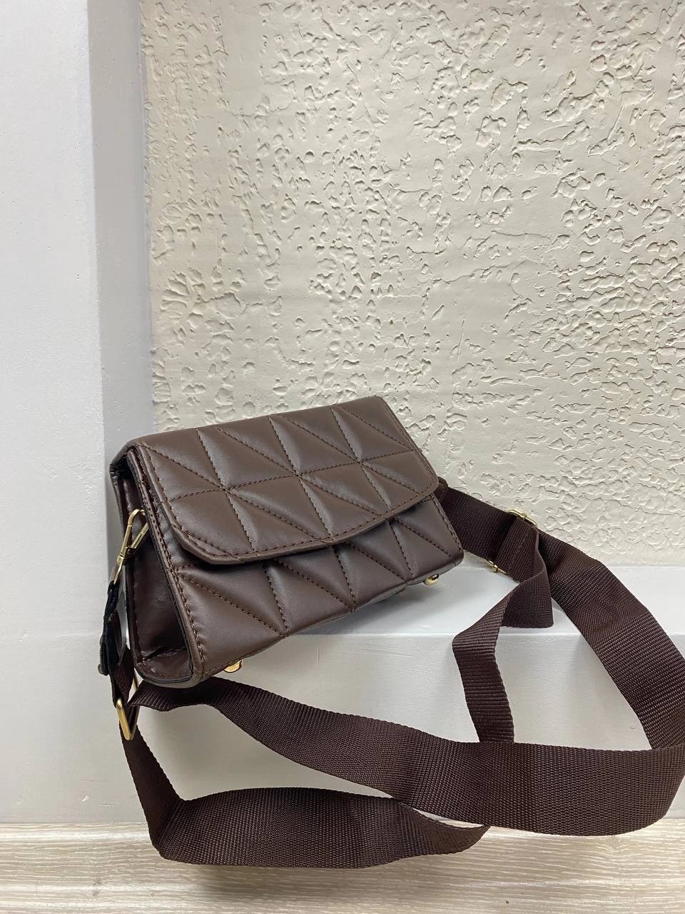 Kahve Renk Kapitonne Çapraz Çanta