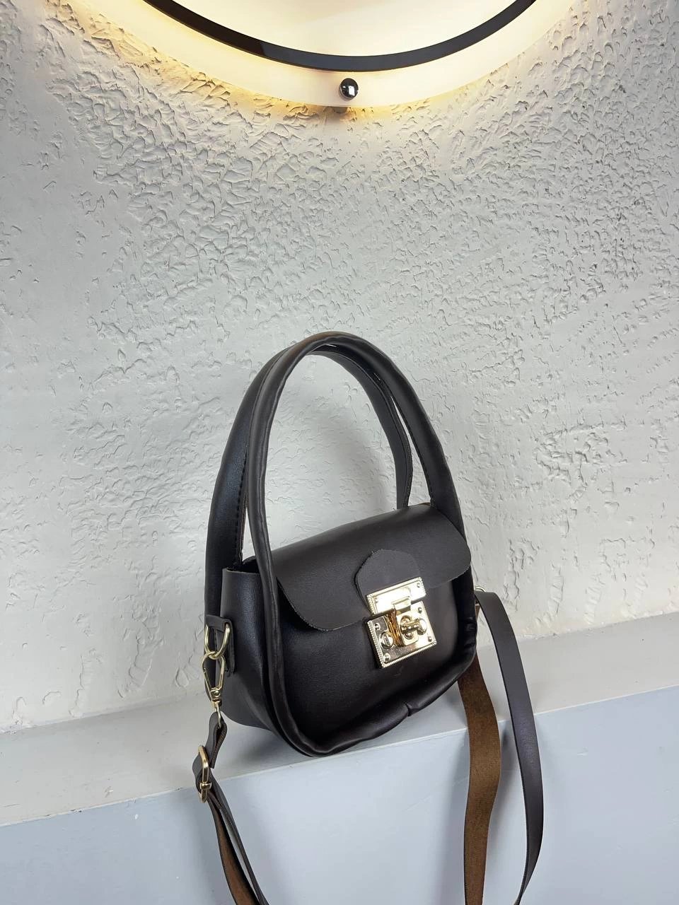 Kahve Renk Kilitli Çapraz Çanta CB6974